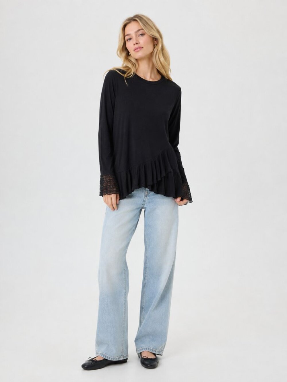 2/$30 Filly Flair Ruffle Lace Trim Asymmetric Blouse Black Medium #A0372 TRB2
